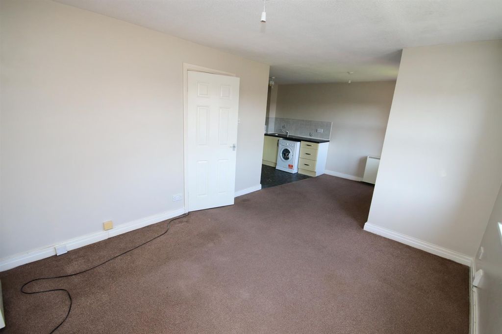 Property photo 2 of 10 Img_3663.Jpg