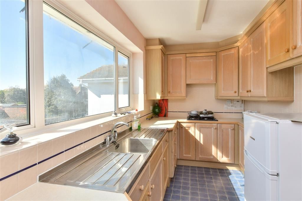 Property photo 2 of 15 Kitchen