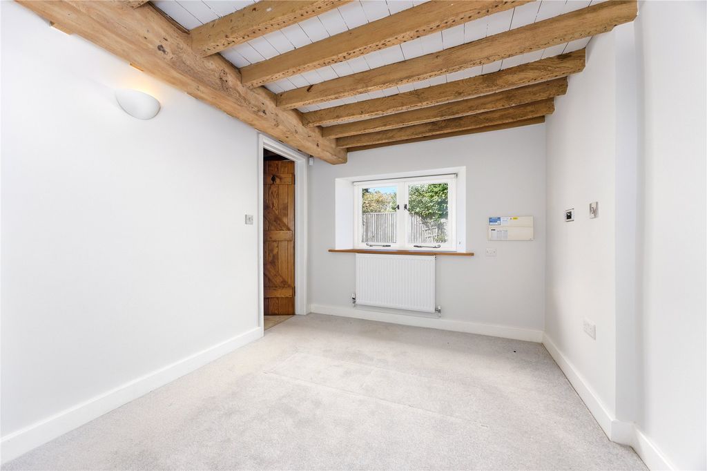 Property photo 3 of 13 Picture No. 08