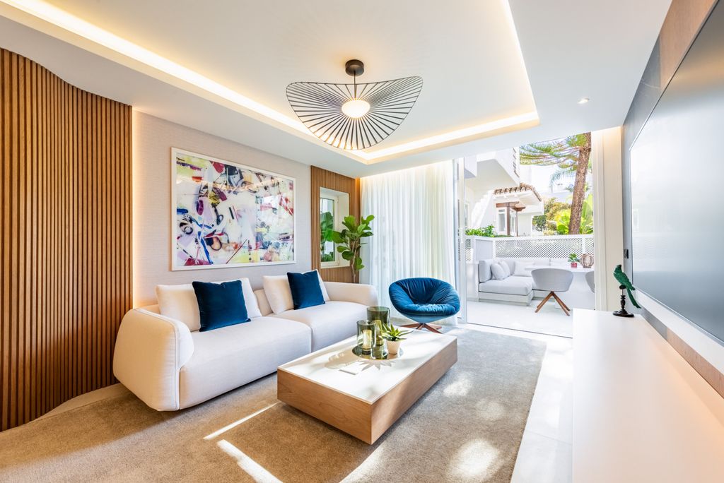 Property photo 1 of 32 Image