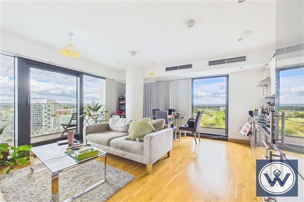 Property photo 1 of 10 (Main)