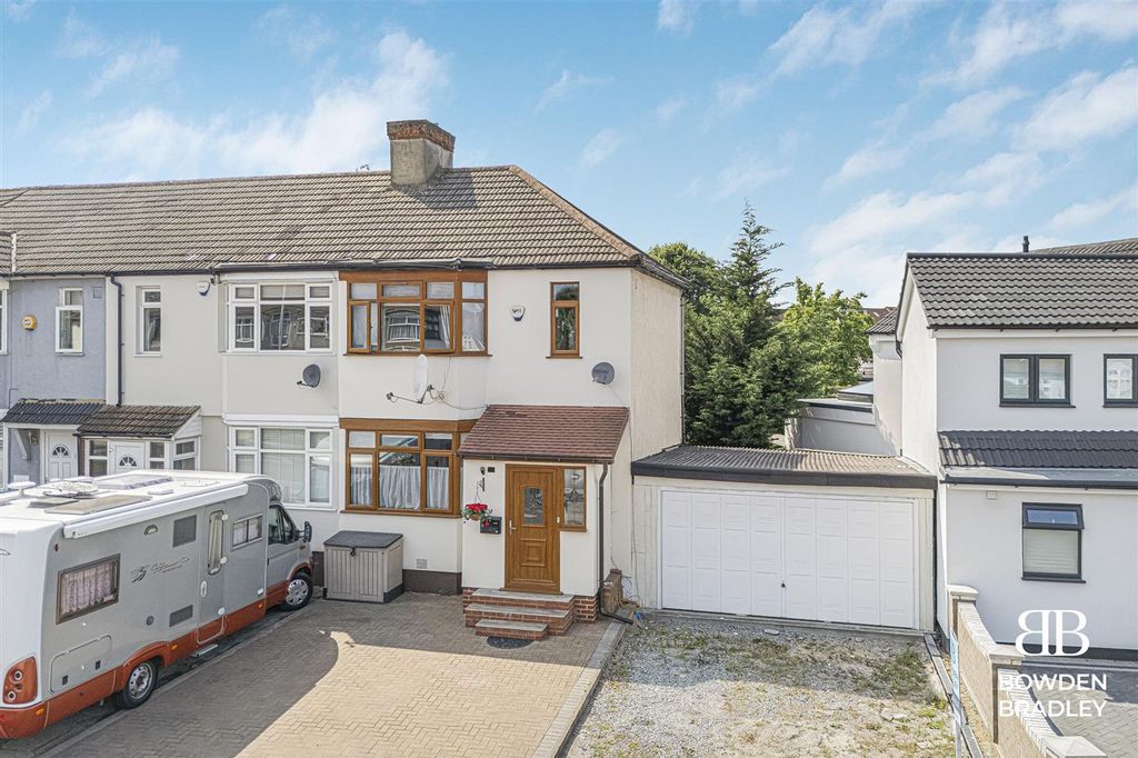 Property photo 1 of 23 Front