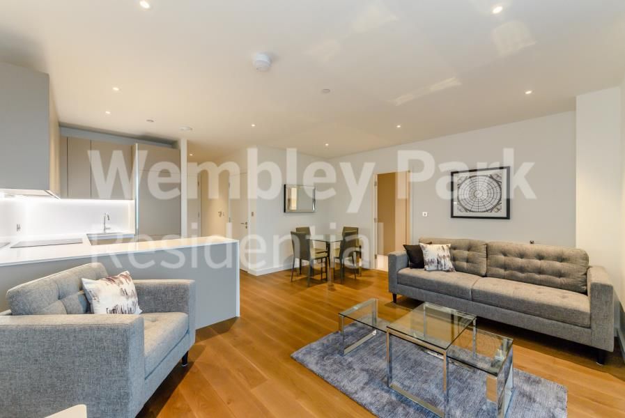 Property photo 2 of 13
