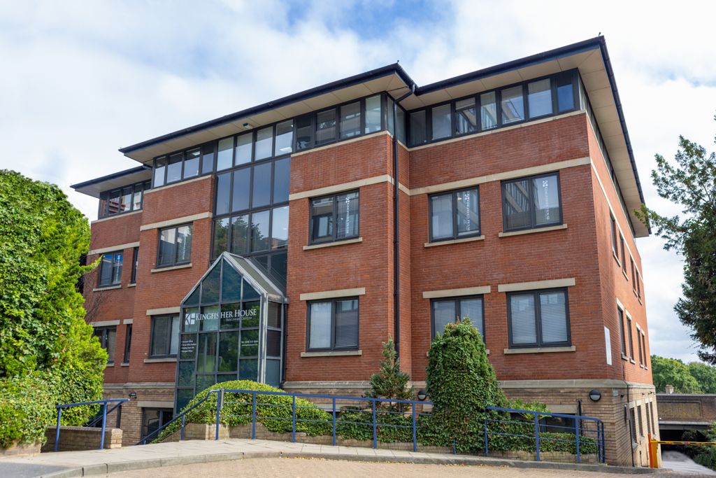 Property photo 1 of 11 Photo 15