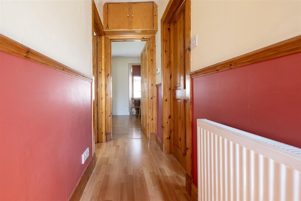 Property photo 3 of 12 Entrance.Jpg
