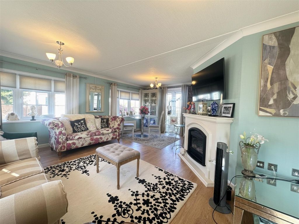 Property photo 3 of 15 3.Png