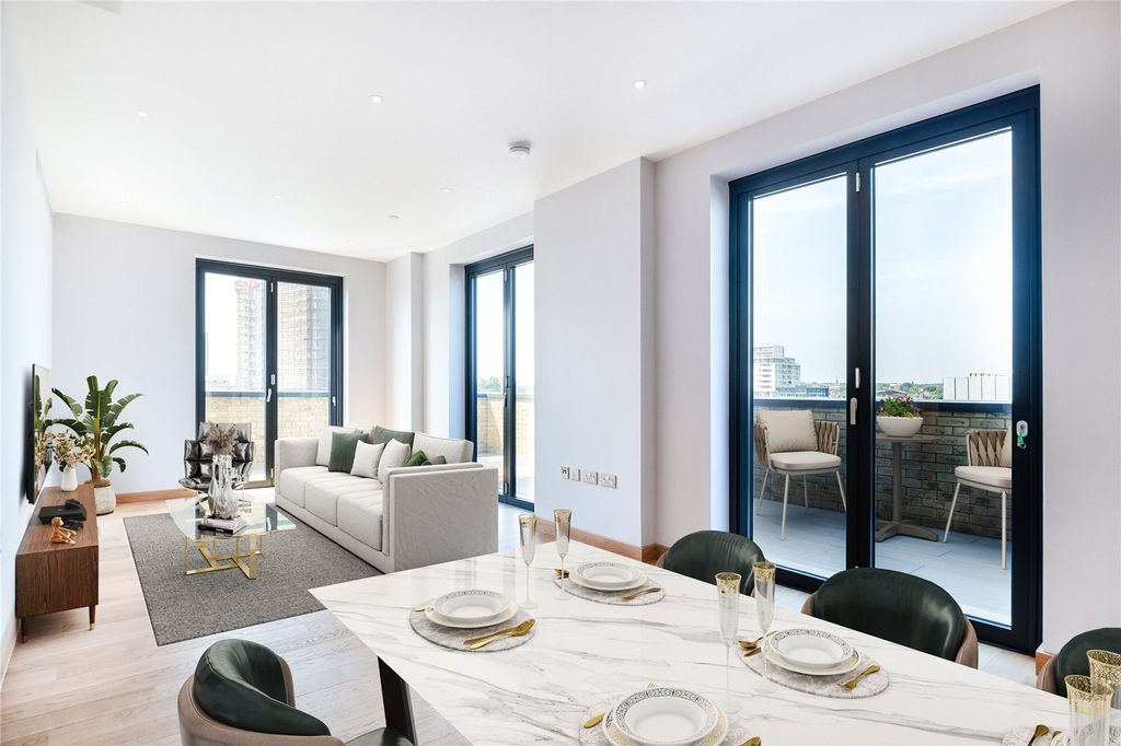 Property photo 2 of 8 Living Area