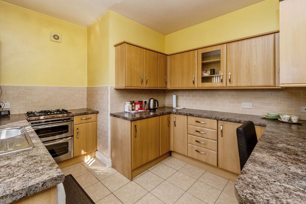 Property photo 2 of 17 Pbox-Img.Jpg