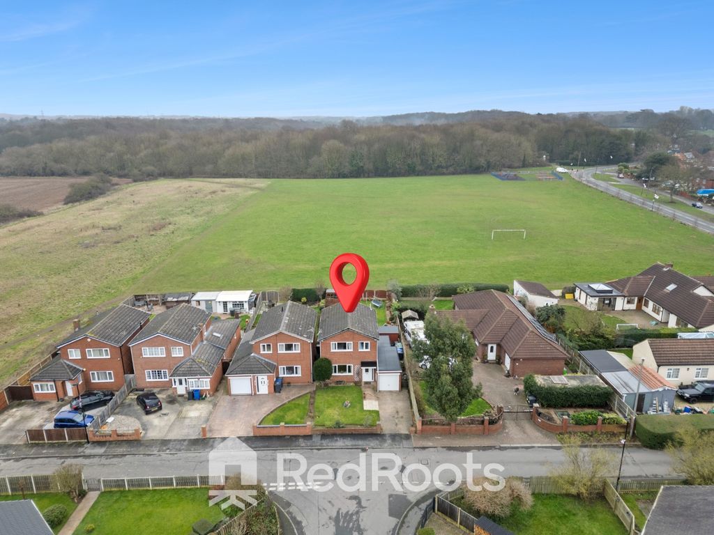 Property photo 3 of 23 4659315