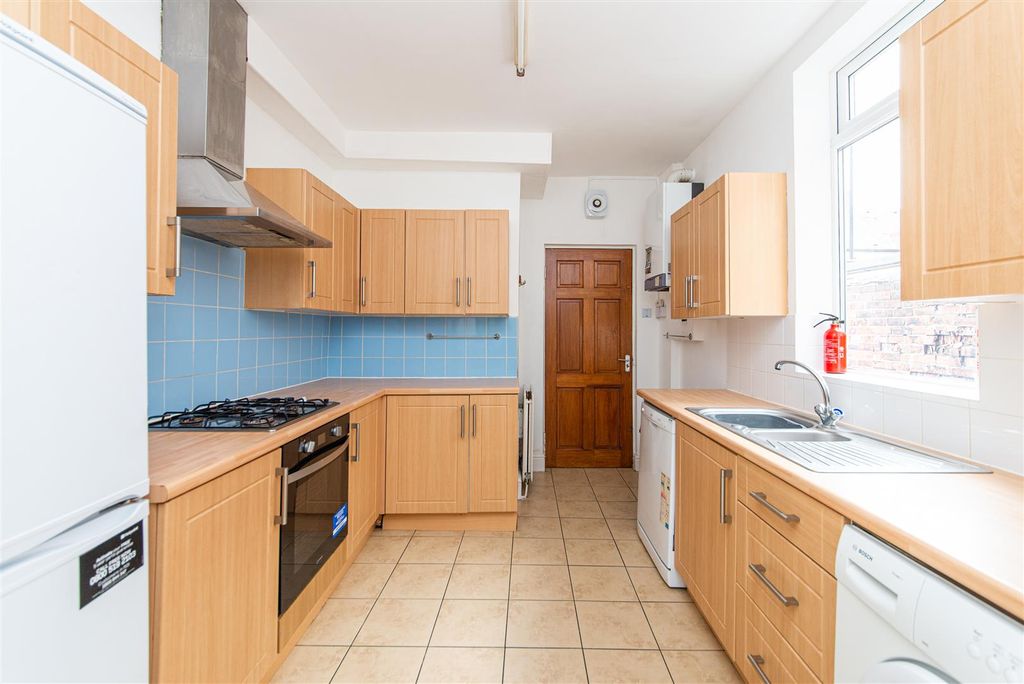 Property photo 2 of 22 Edit-5939.Jpg