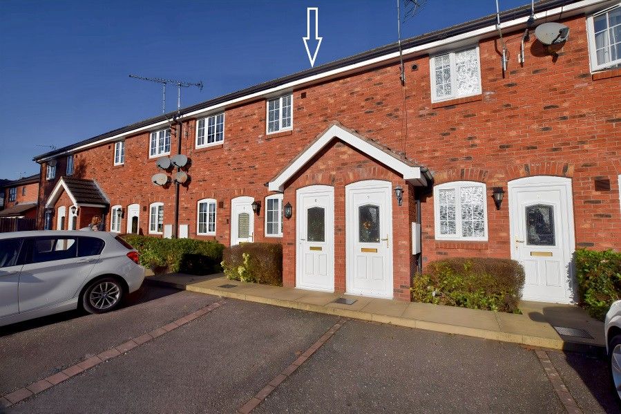 Property photo 1 of 12 Front Aspect