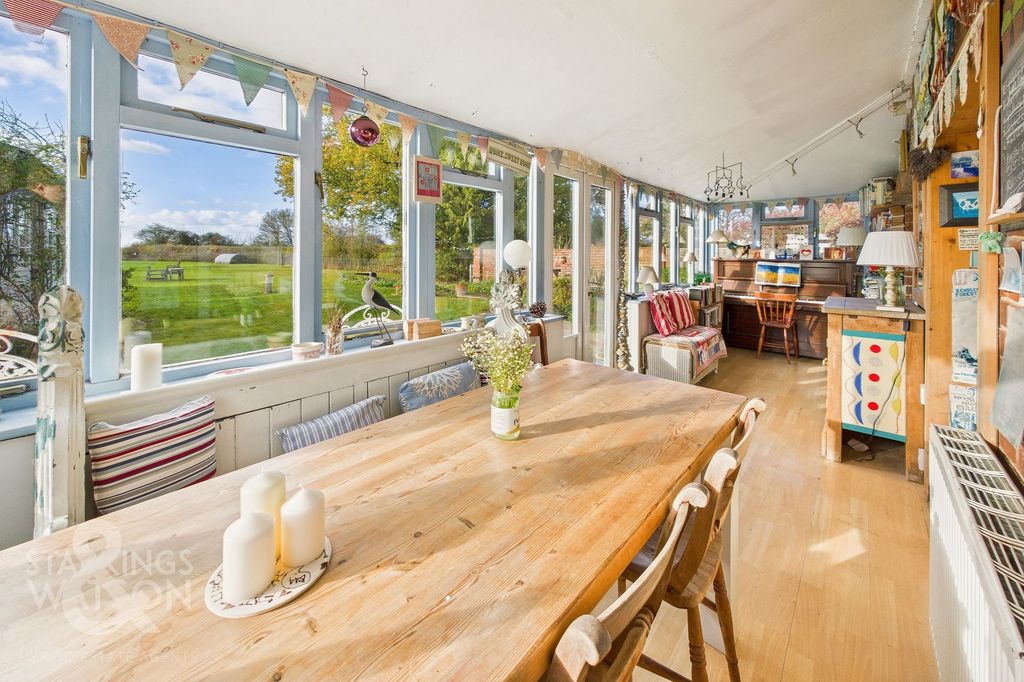 Property photo 3 of 22