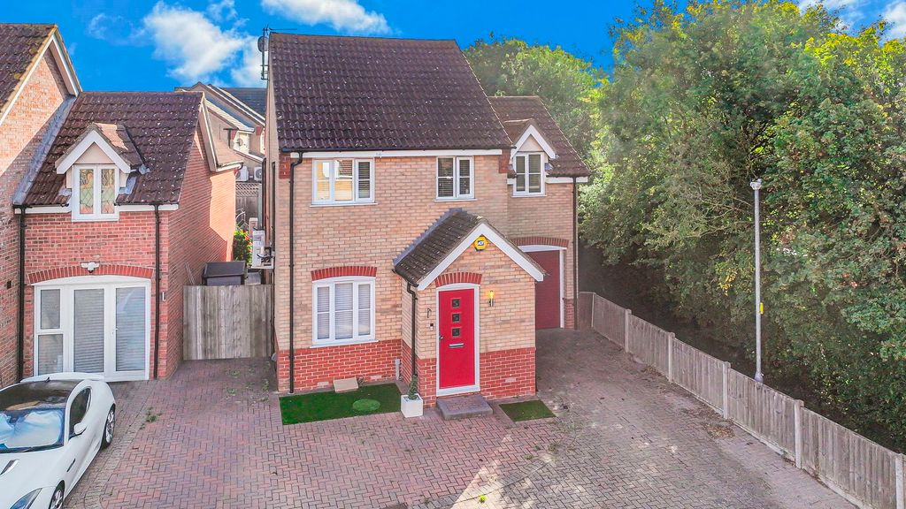 Property photo 2 of 30