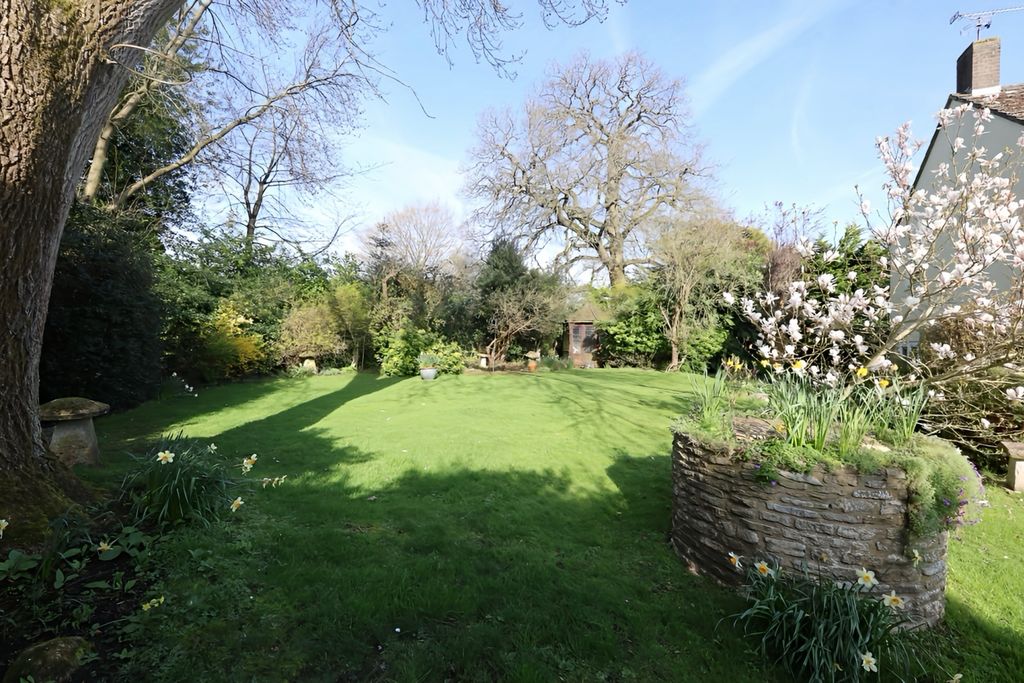 Property photo 3 of 28 Img_0112