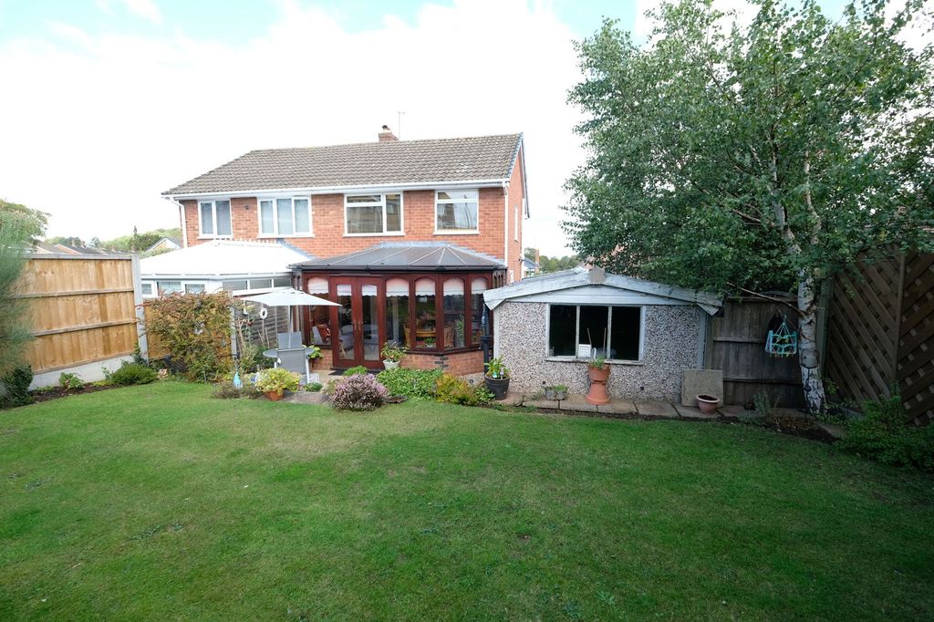 Property photo 2 of 21