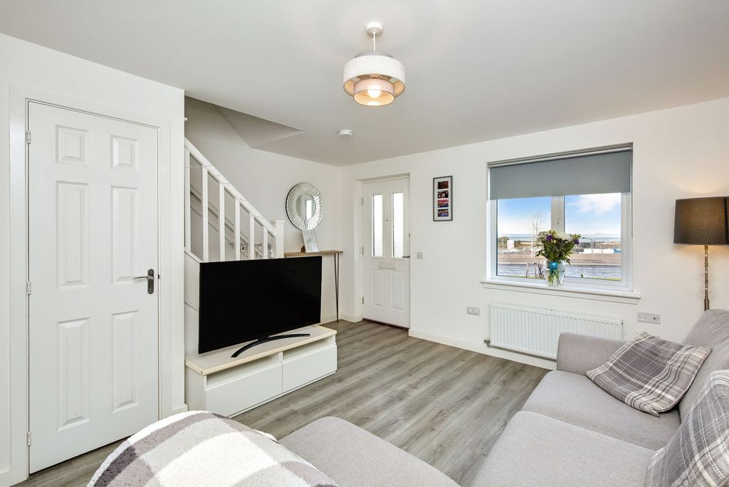 Property photo 2 of 12 Property Image 2