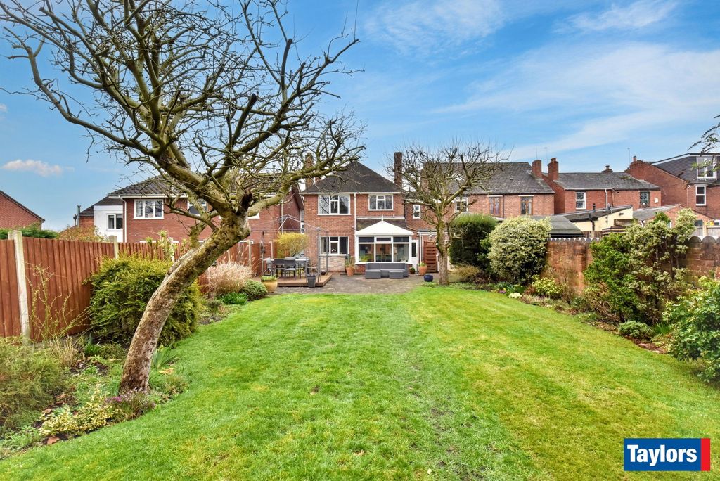 Property photo 2 of 29