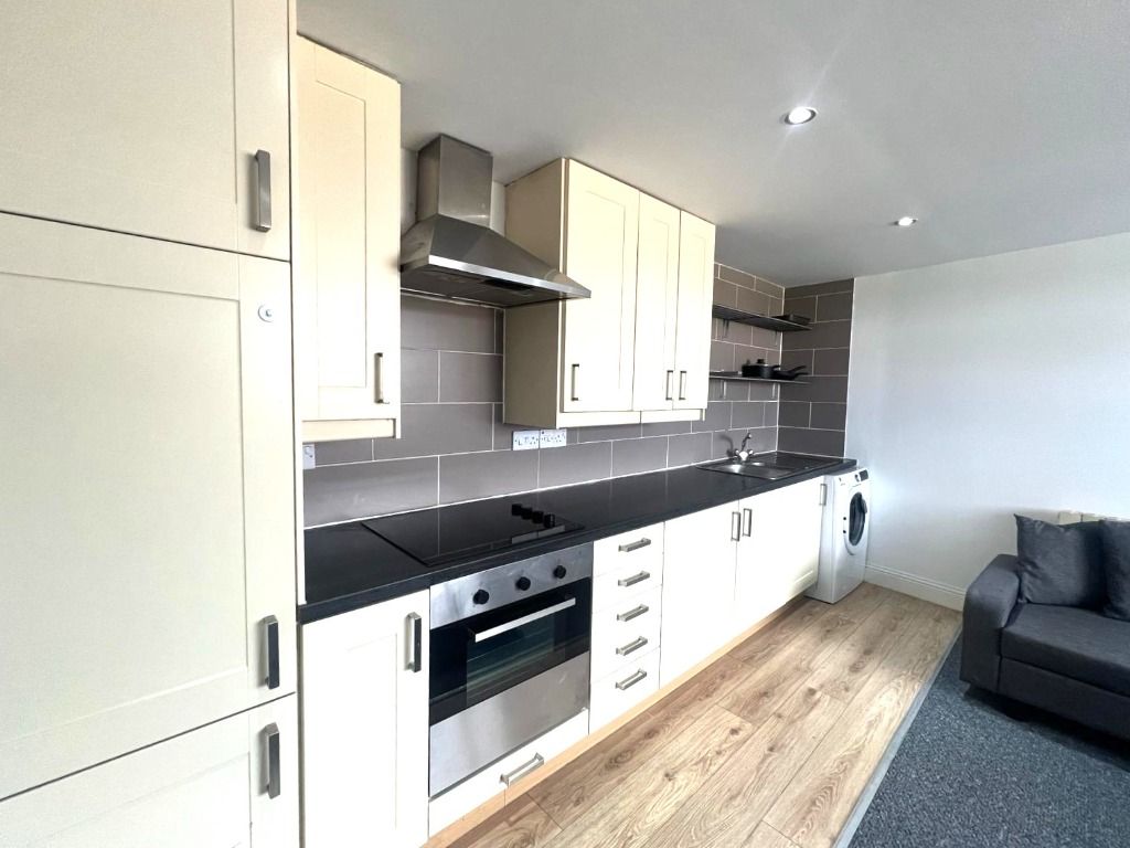 Property photo 1 of 12 Photo 1