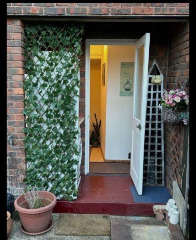 Property photo 1 of 11 Photo 1