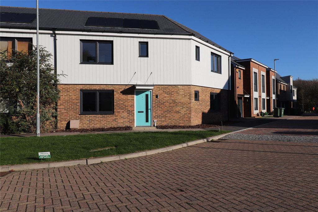 Property photo 1 of 23 Front Aspect