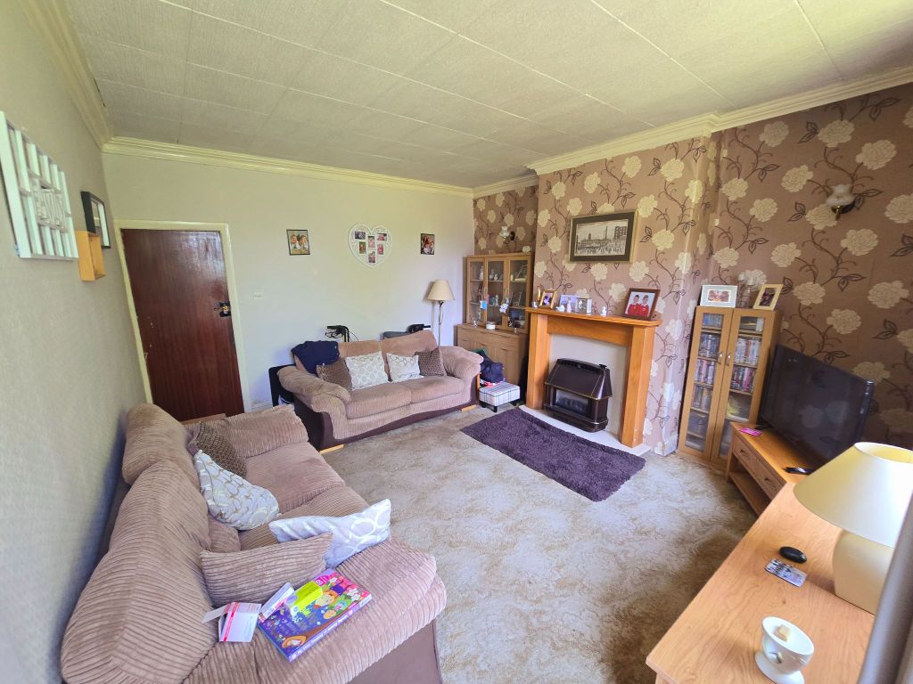 Property photo 3 of 16 Photograph 3