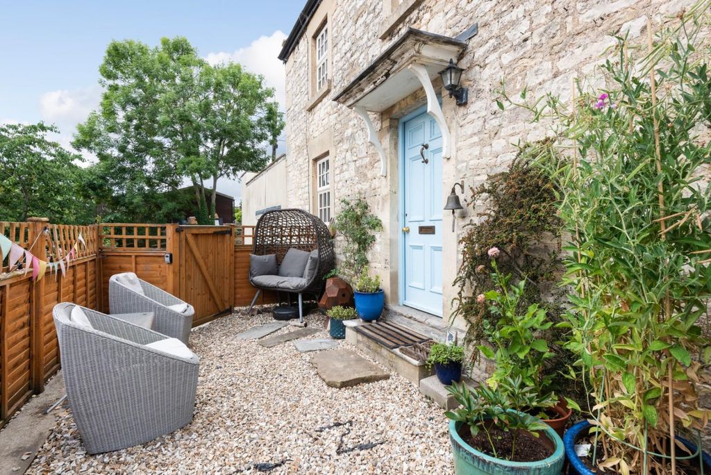 Property photo 3 of 38 The Old Forge, 5 Single Hill, Shoscombe Ba2 8Lz-3.