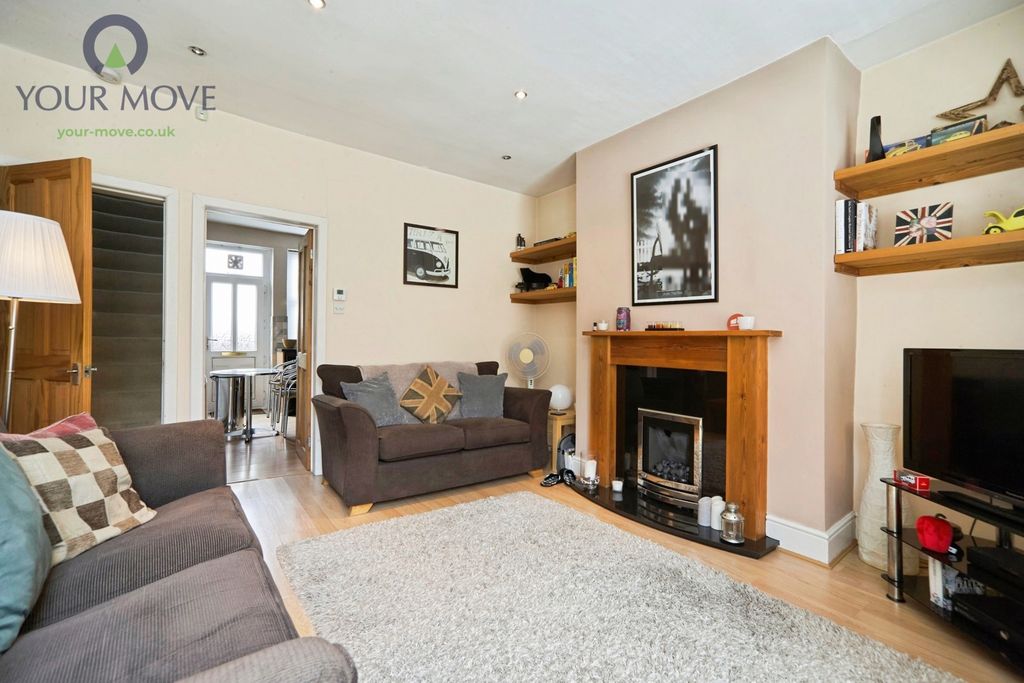 Property photo 2 of 26 Pbox-Img.Jpg