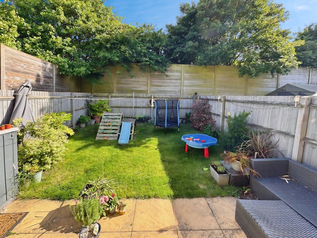 Property photo 3 of 17