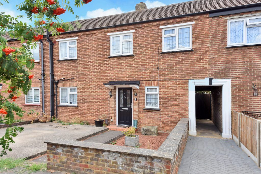 Property photo 2 of 18