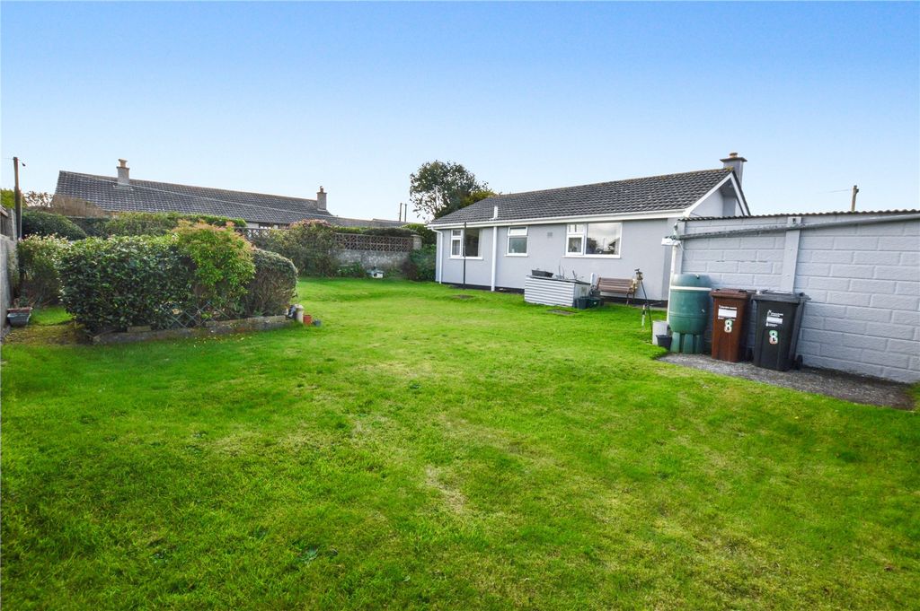 Property photo 2 of 19 Picture No. 52