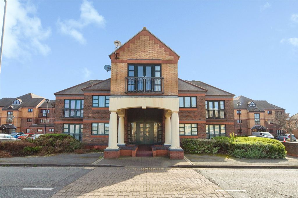 Property photo 1 of 25 Picture No. 23