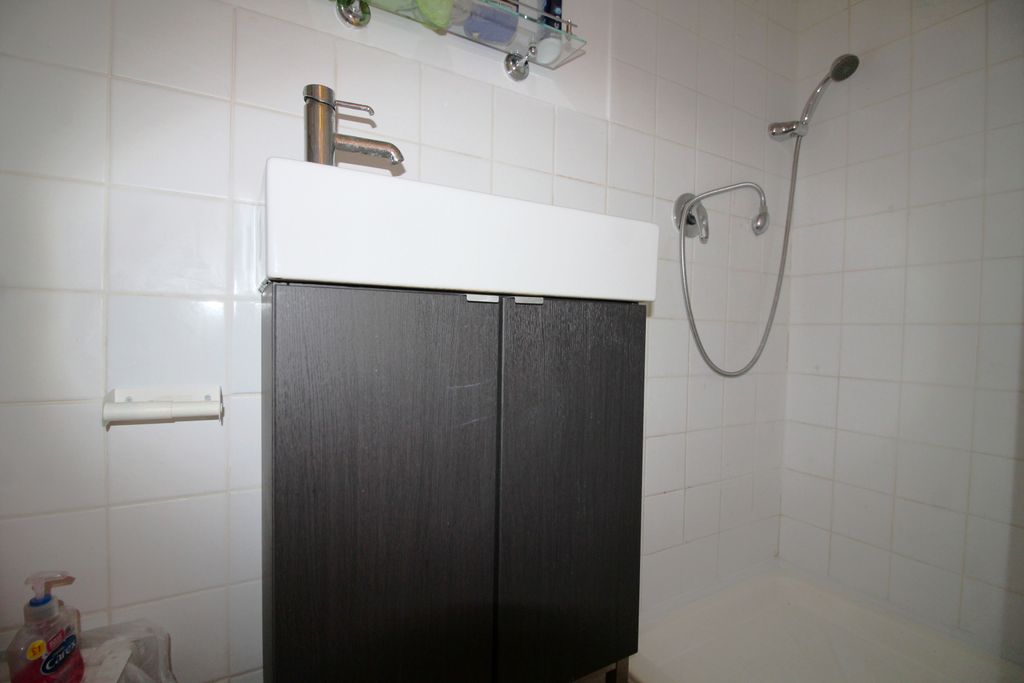 Property photo 2 of 8 Gallery