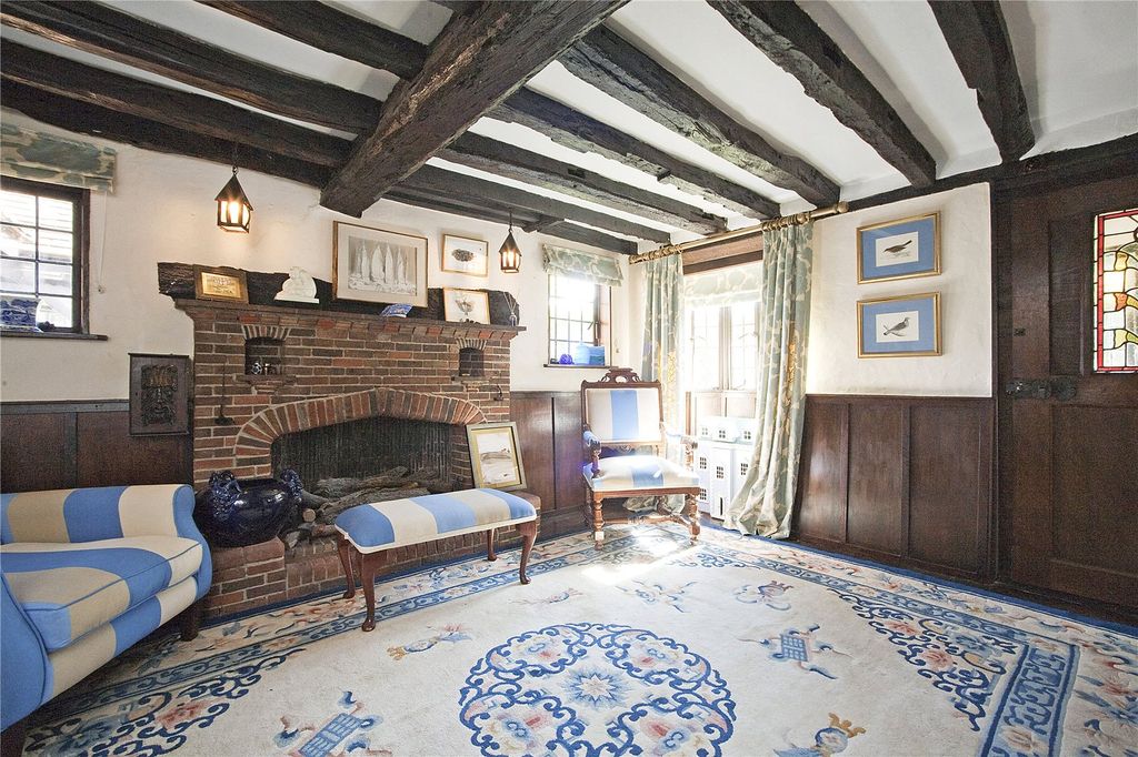 Property photo 3 of 14 Reception