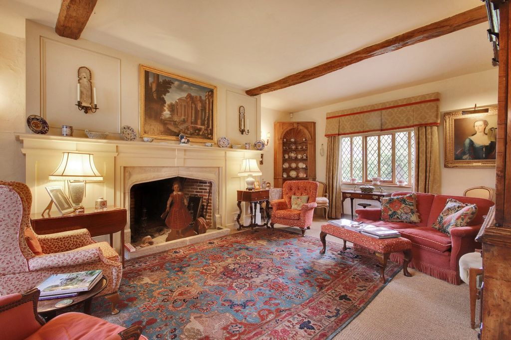 Property photo 3 of 28 Drawing Room