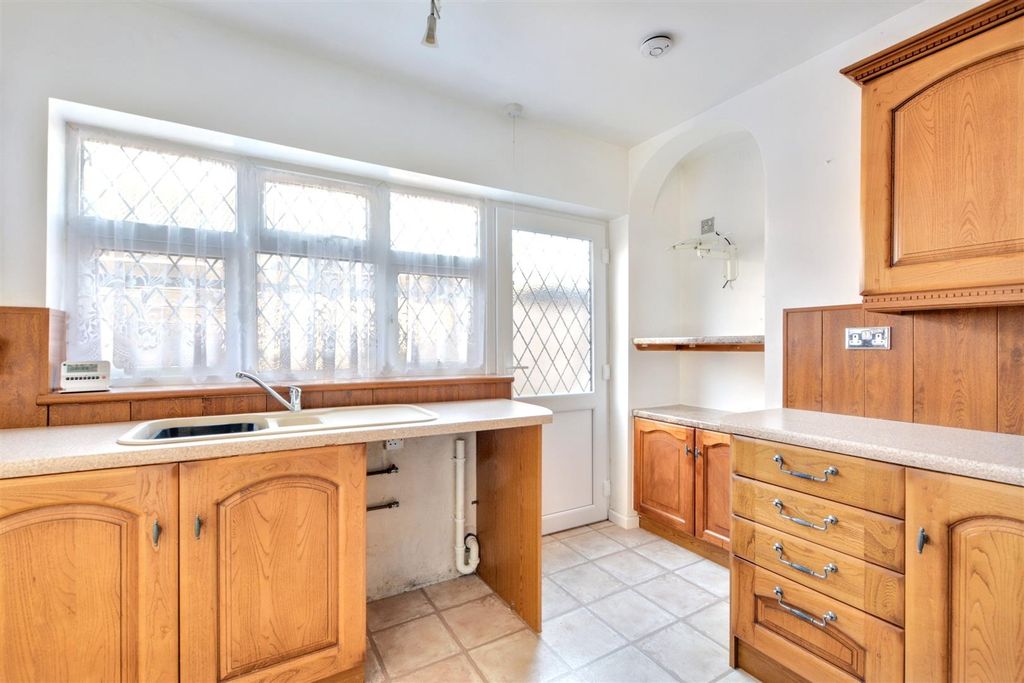 Property photo 3 of 12 Kitchen_3.Jpeg