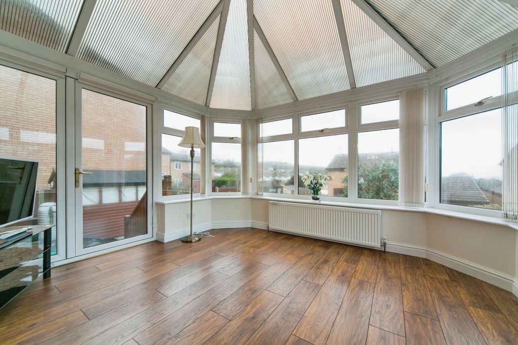 Property photo 3 of 17 Photography