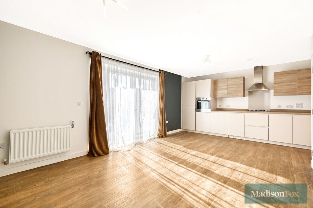 Additional image 6 of 2 bed flat for saleHandley Page Road, Barking IG11
