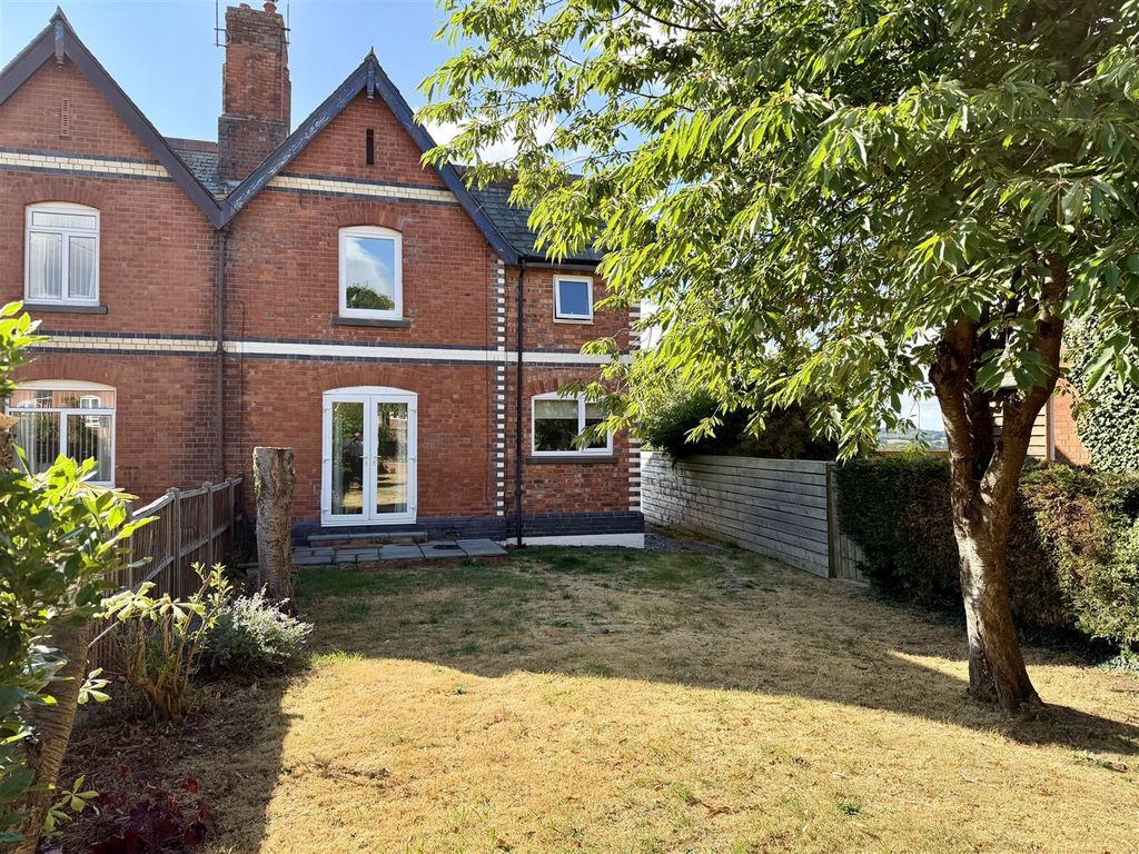Property photo 1 of 21