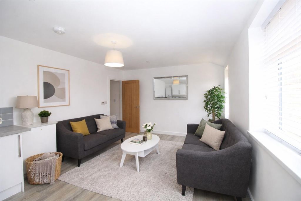 Property photo 1 of 10 Alexander Beau Court 1.Png