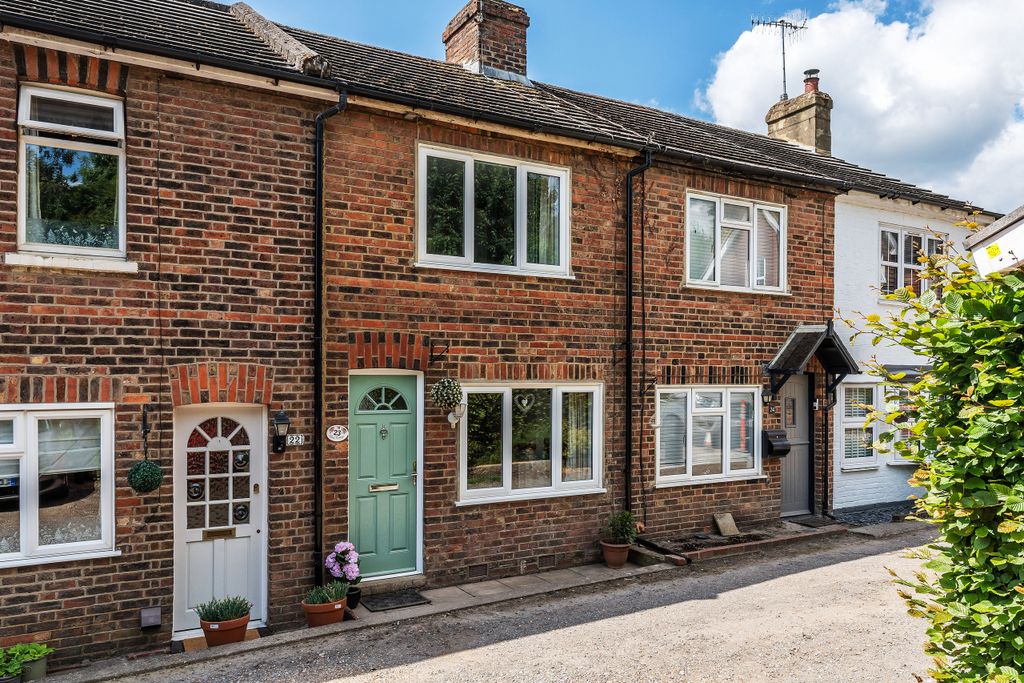 Property photo 1 of 25 27