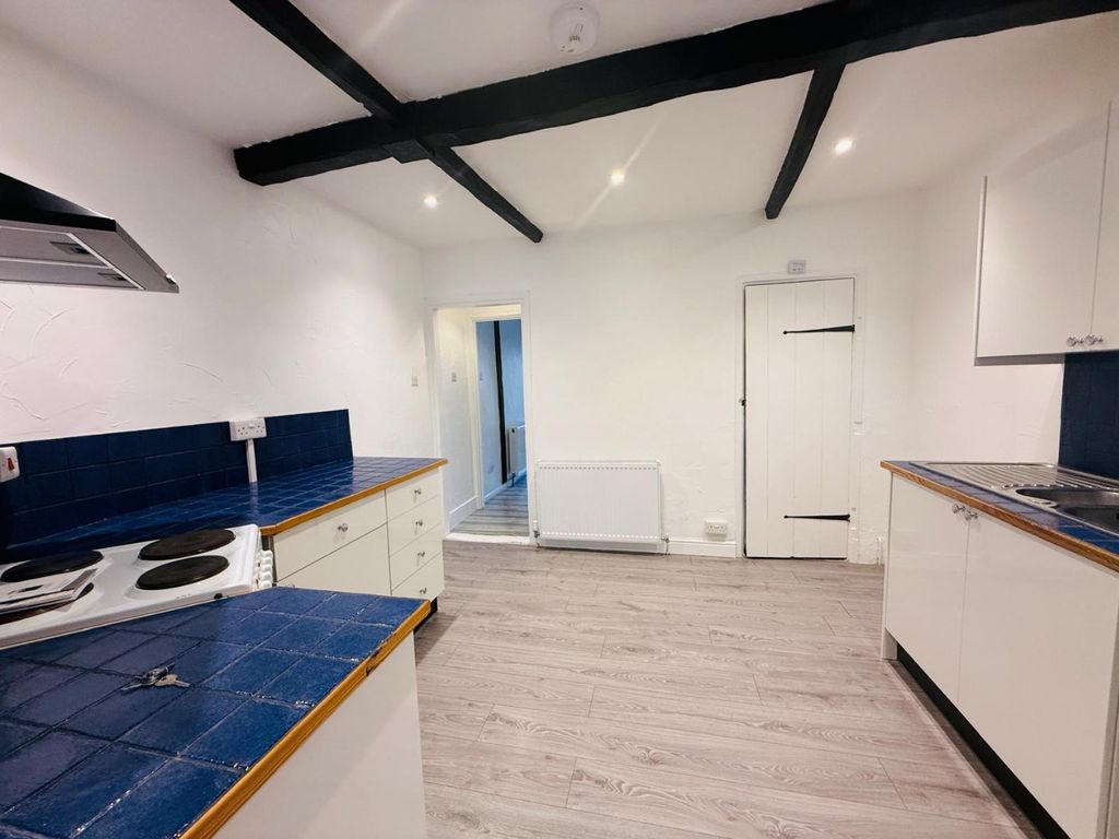 Property photo 3 of 11 3927885