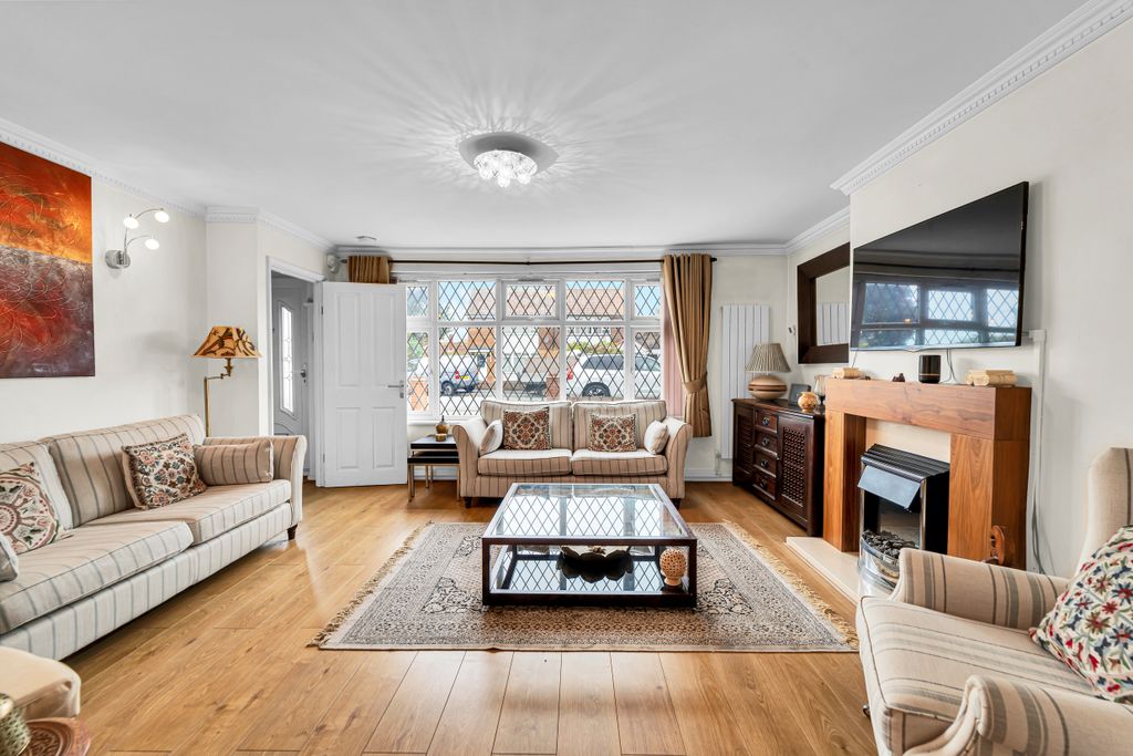 Property photo 2 of 16 Dsc08786