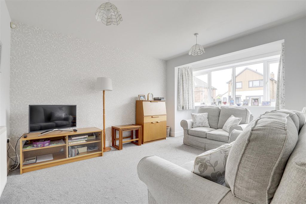 Property photo 2 of 21 11.Jpg