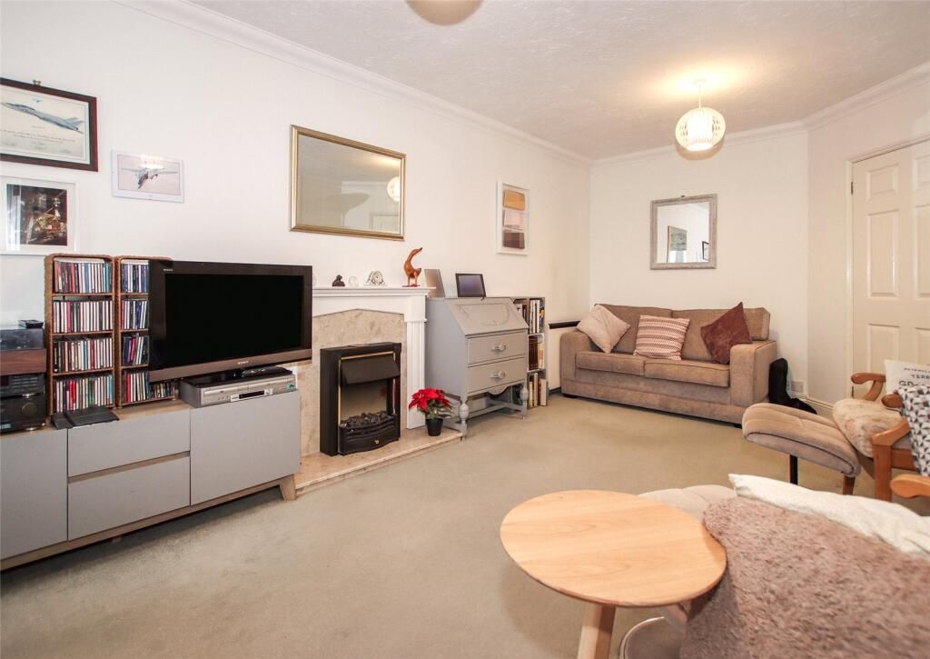 Property photo 2 of 7