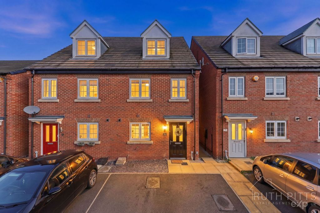 Property photo 2 of 25