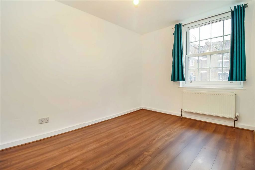 Property photo 3 of 4