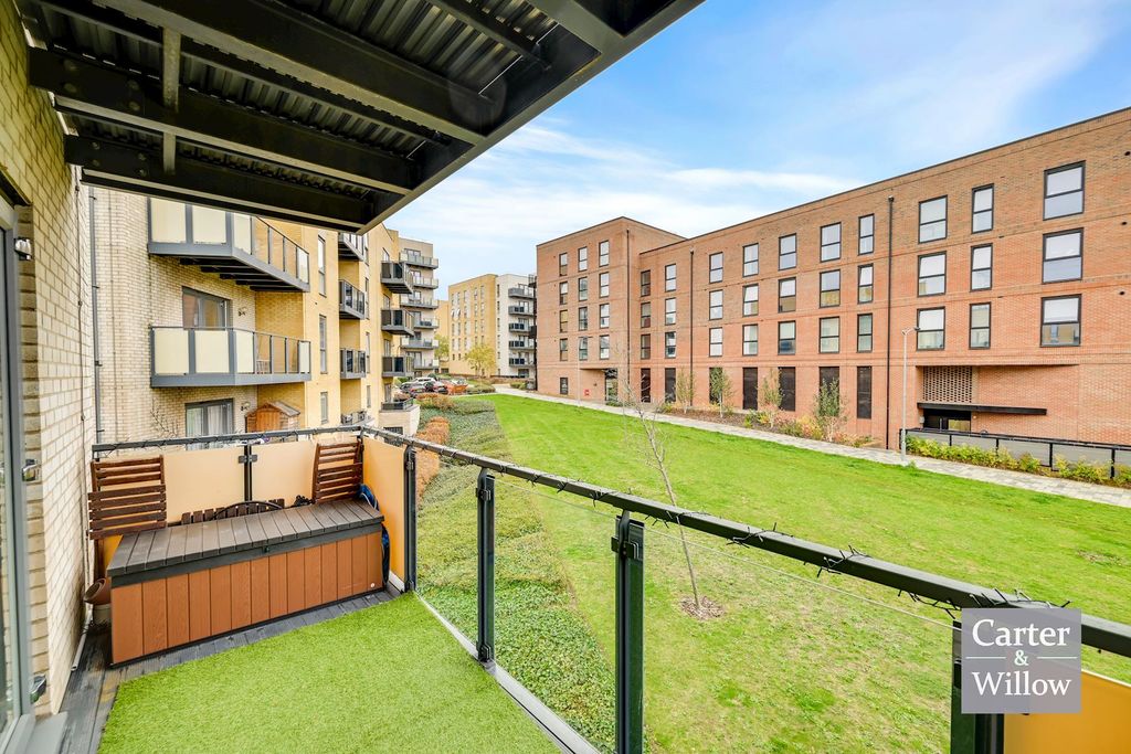 Property photo 2 of 15