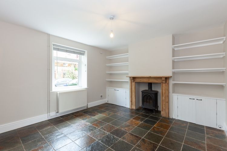 Property photo 2 of 9 194296