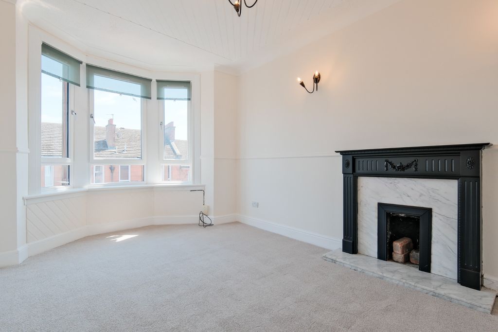 Property photo 2 of 23 4837292