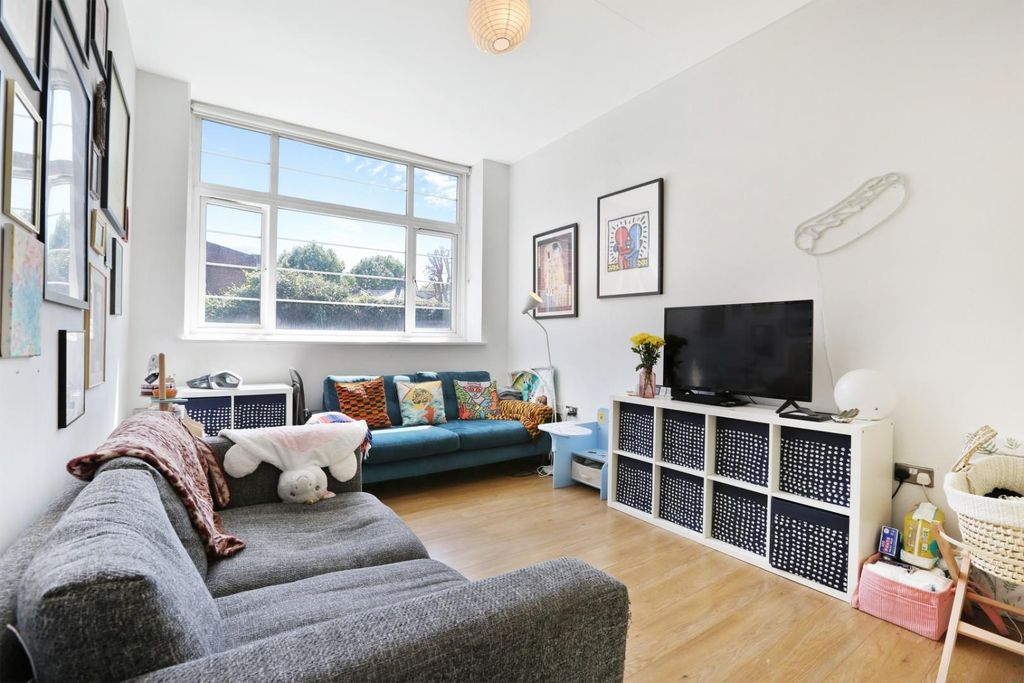 Property photo 2 of 12 Ach_3859.Jpg